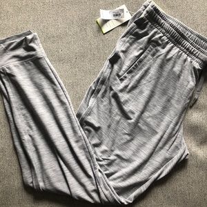 old navy breathe on joggers